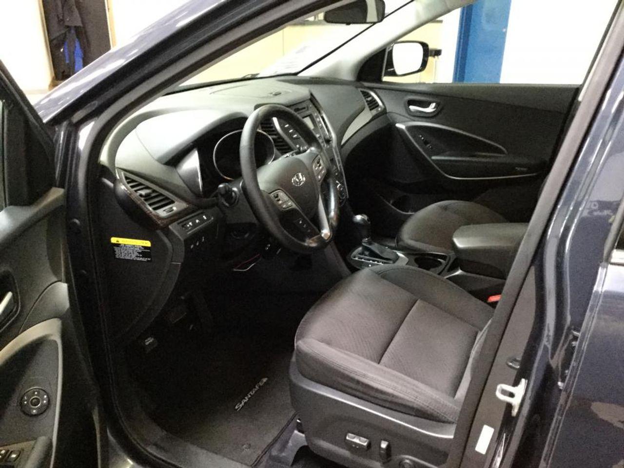 2013 Hyundai Santa Fe -3