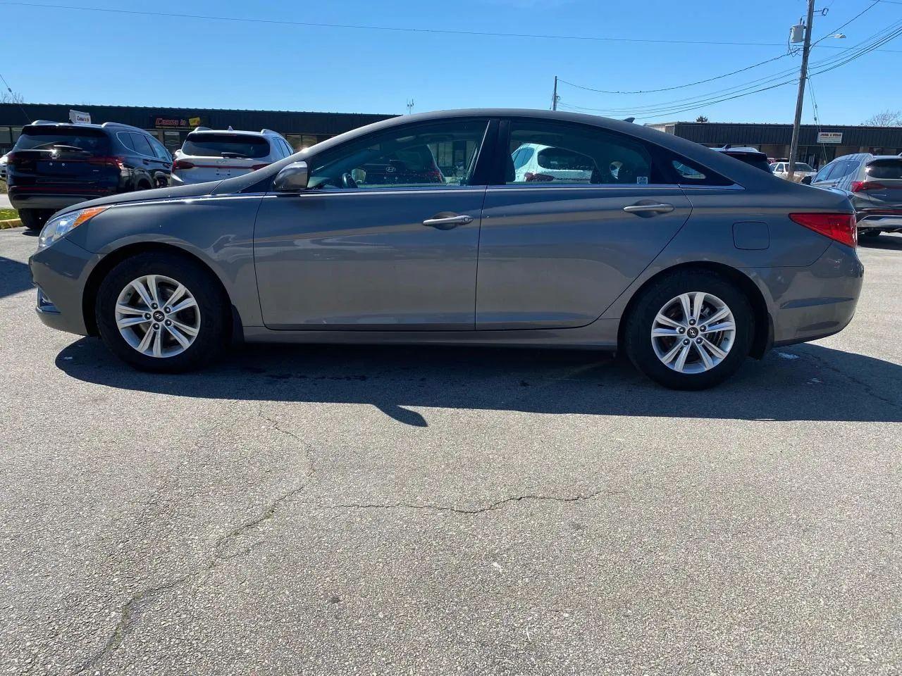 2013 Hyundai Sonata GLS-3