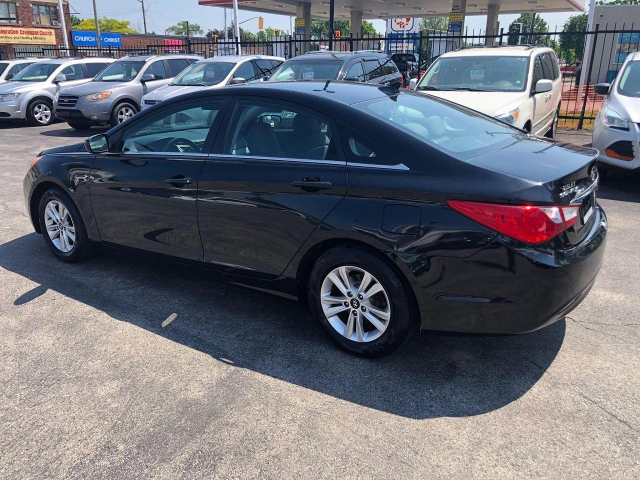 2013 Hyundai Sonata GLS-2