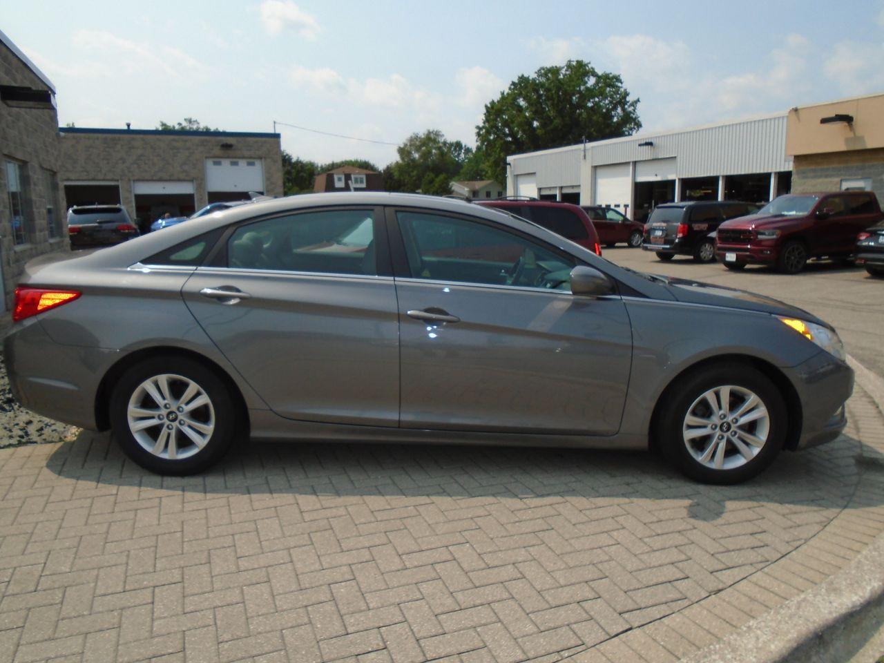 2013 Hyundai Sonata GLS-3