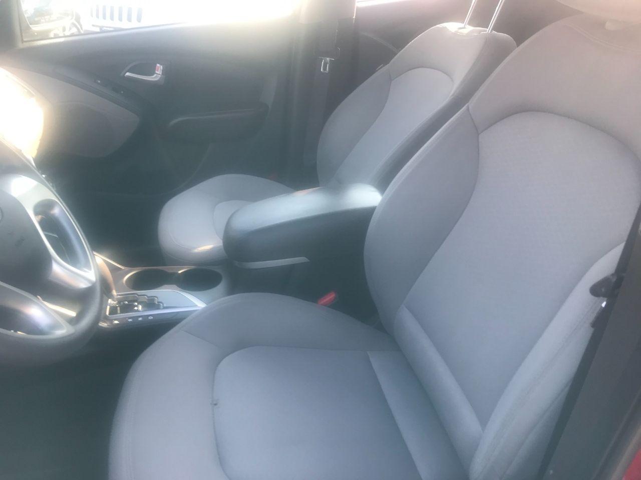 2013 Hyundai Tucson GL-3