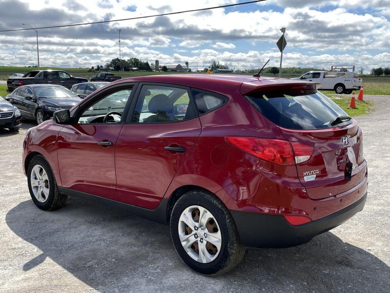 2013 Hyundai Tucson GL-4
