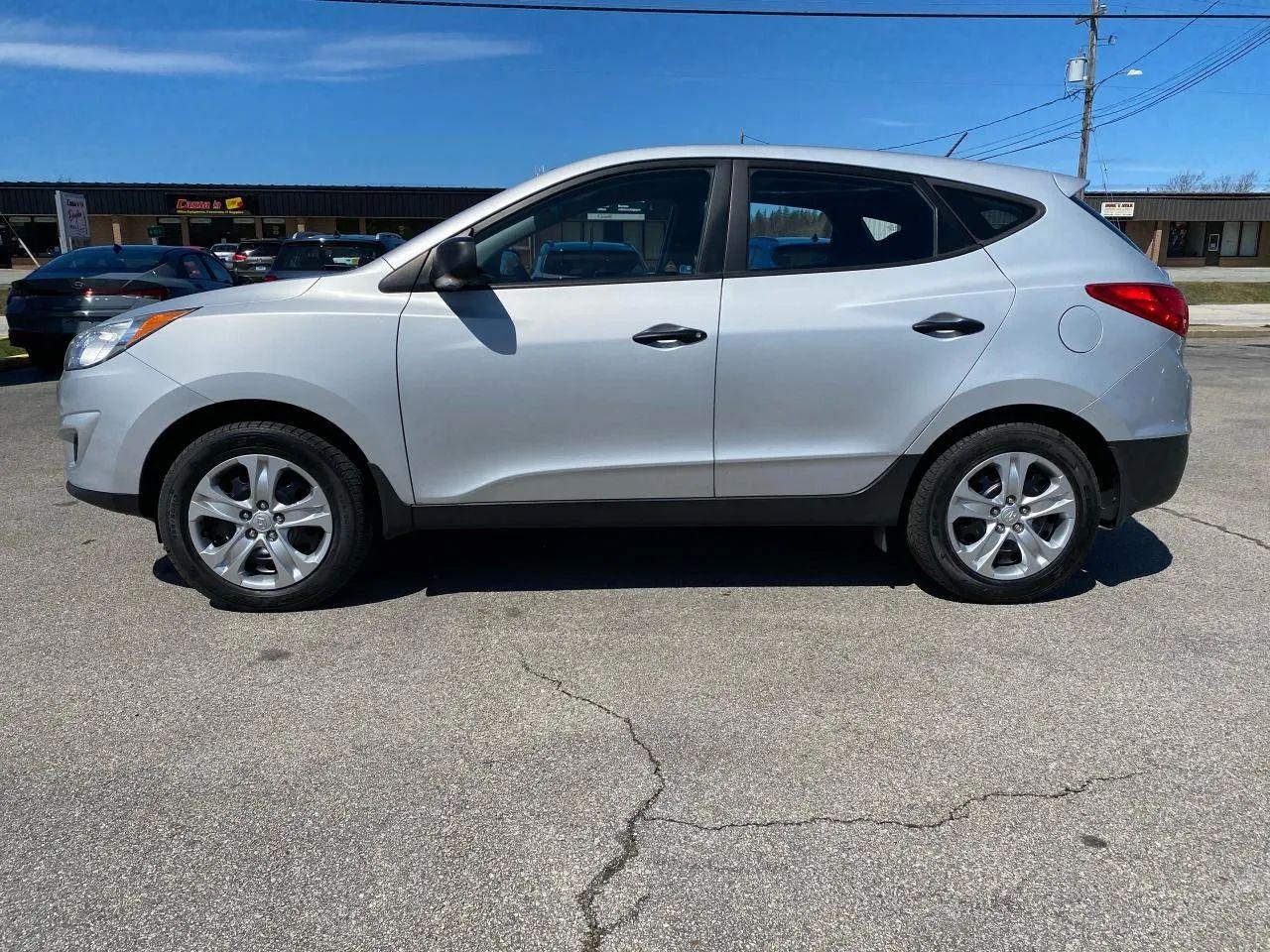 2013 Hyundai Tucson L-3