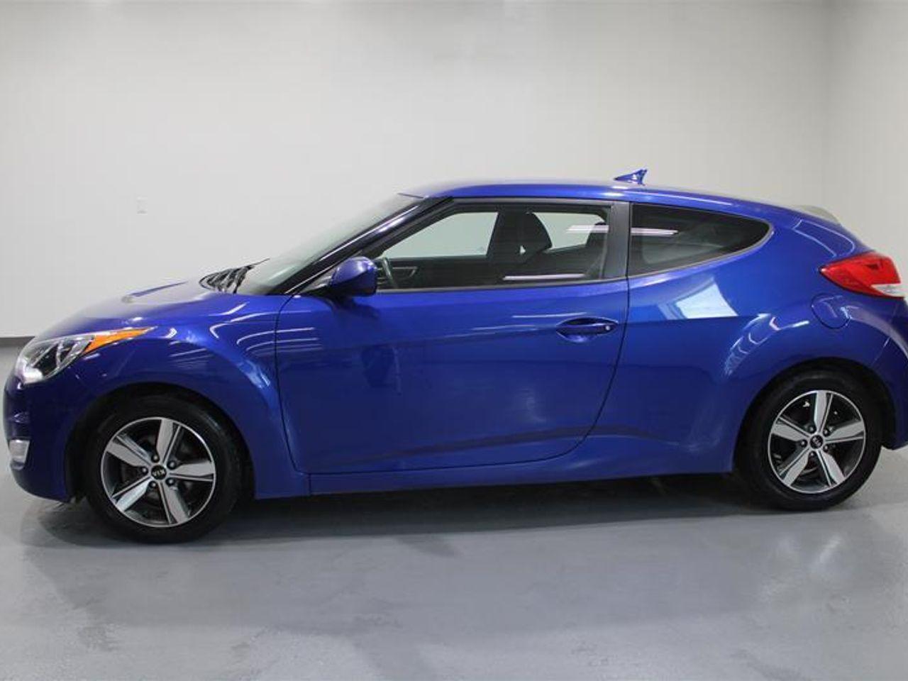 2013 Hyundai Veloster -4