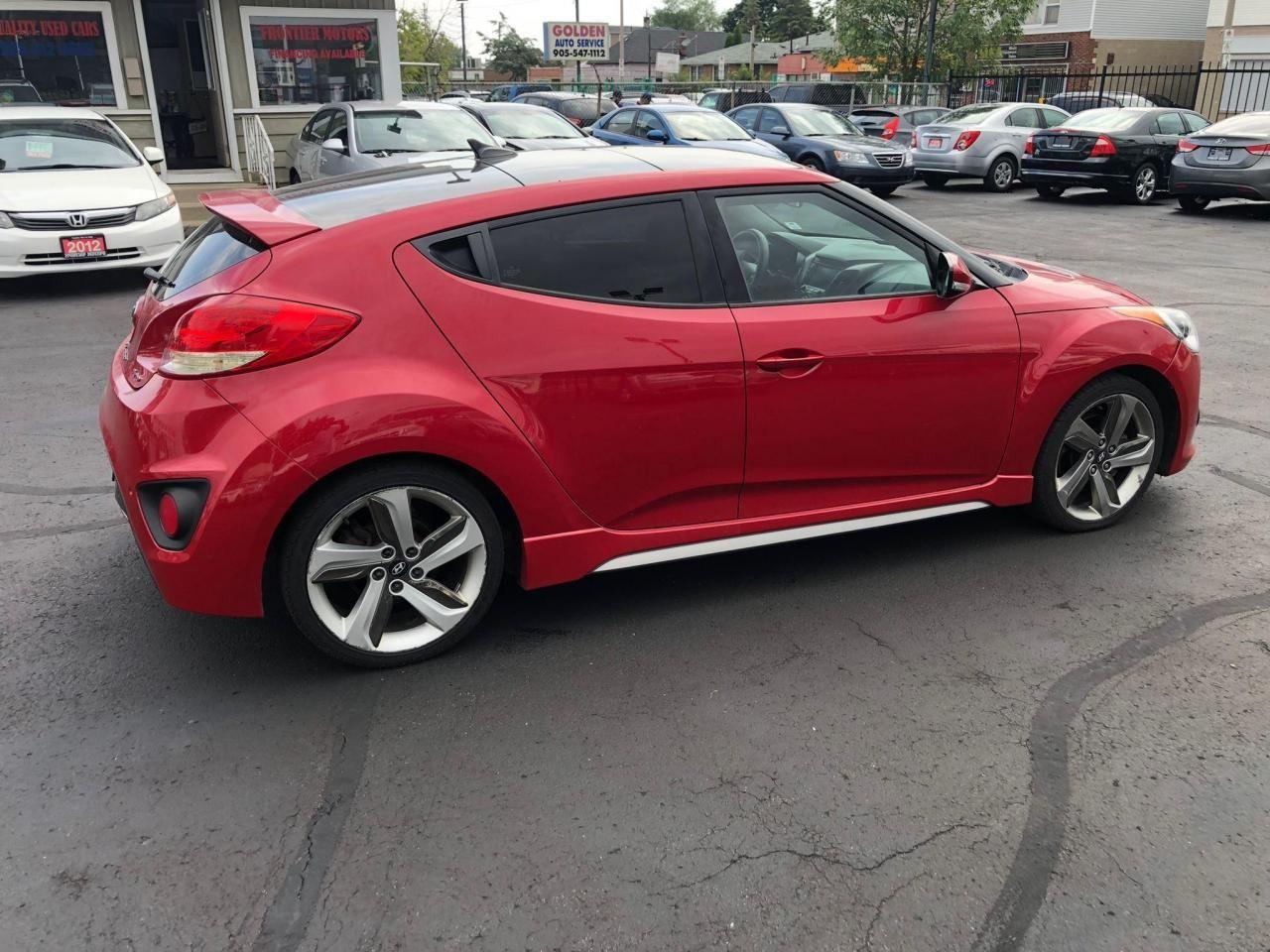 2013 Hyundai Veloster Turbo-2