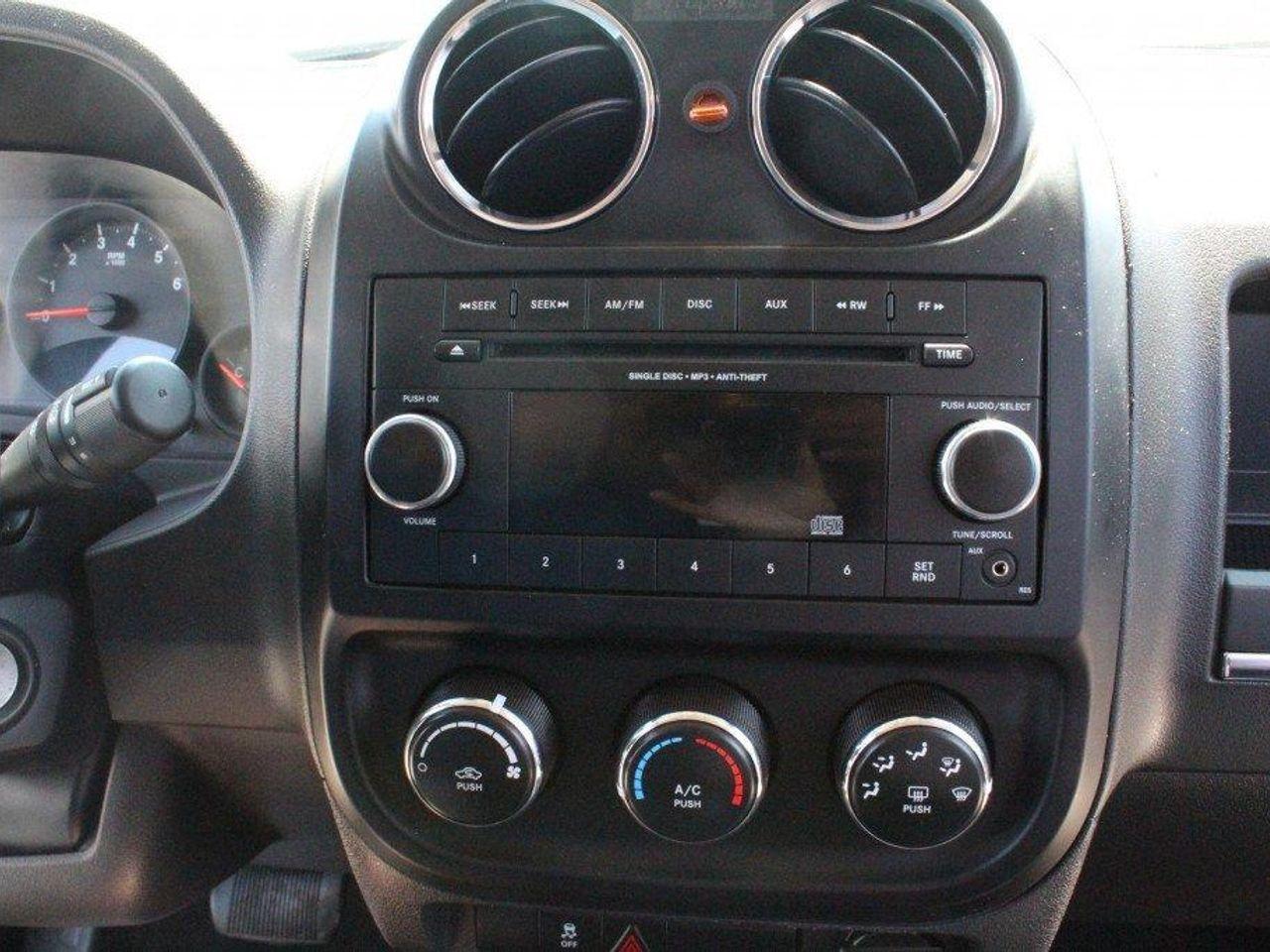 2013 Jeep Patriot North-4