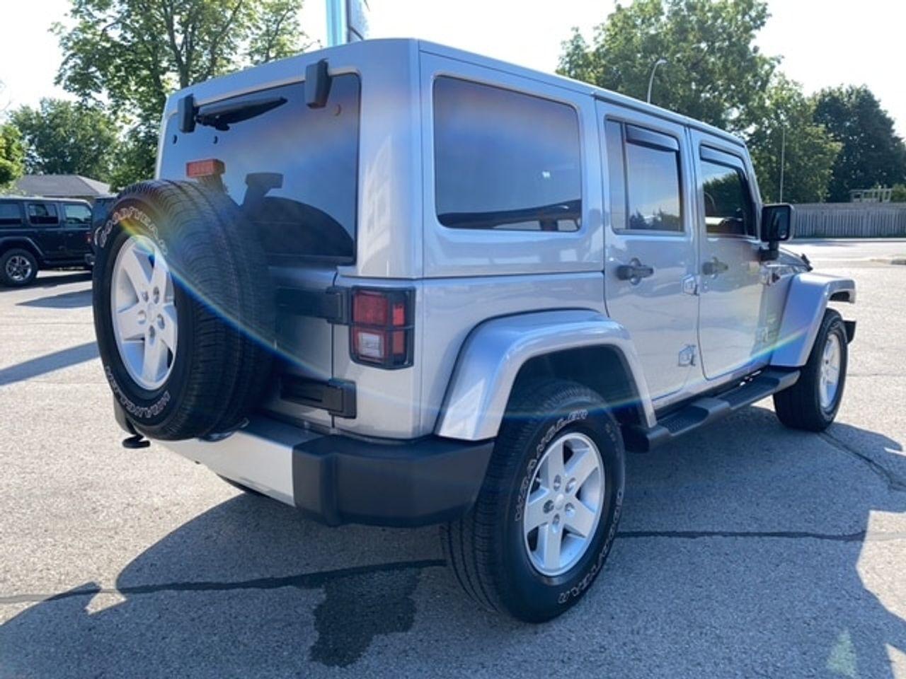 2013 Jeep Wrangler Unlimited -4