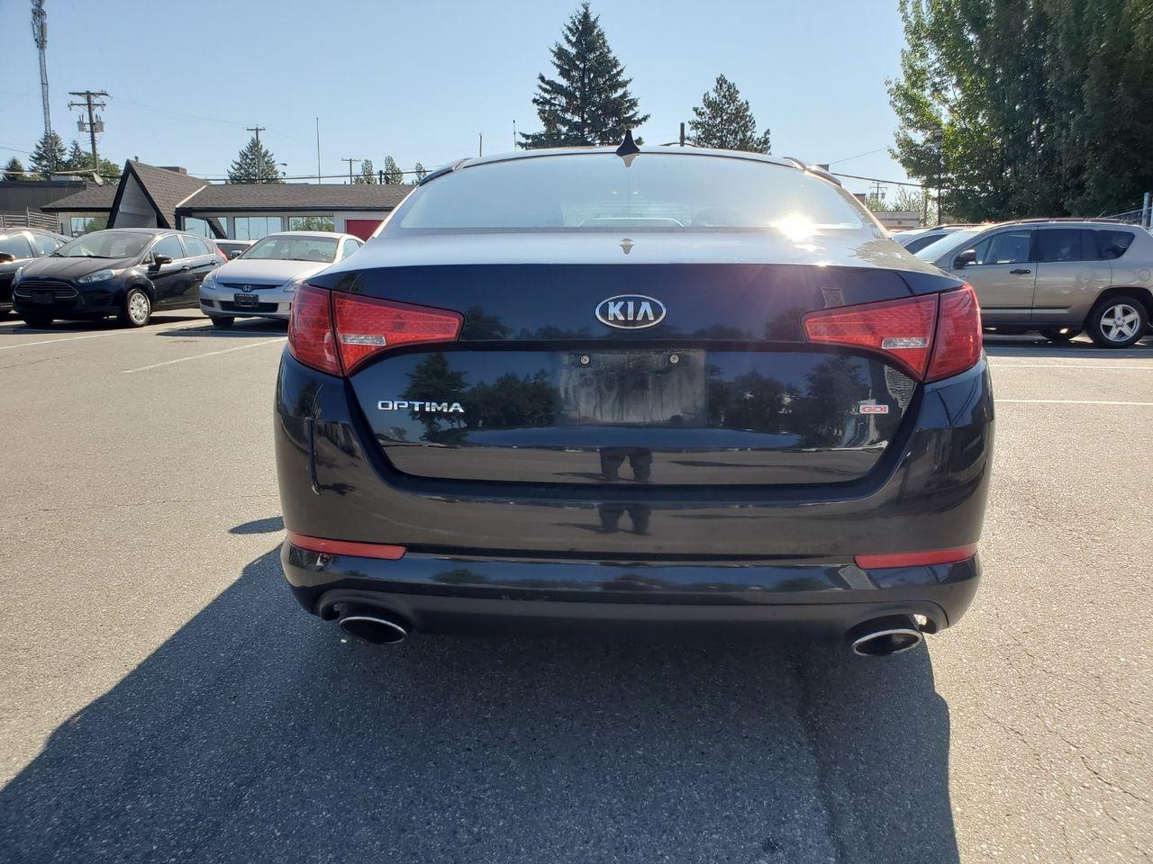 2013 Kia Optima LX-4