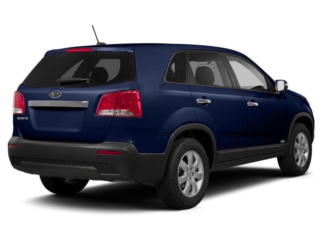 2013 Kia Sorento LX-2
