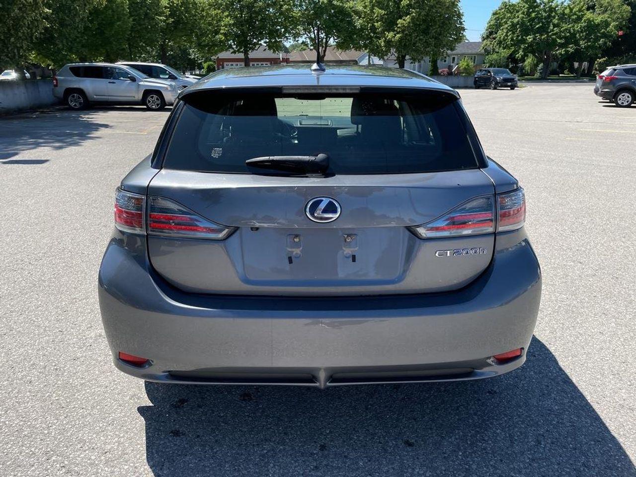 2013 Lexus CT 200h -2