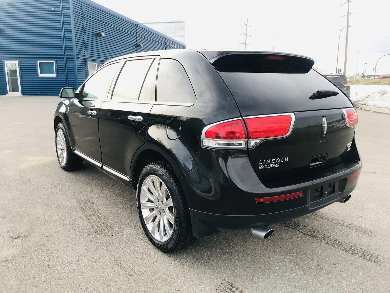 2013 Lincoln MKX Base-3