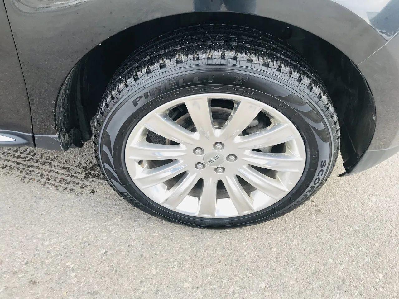 2013 Lincoln MKX Base-4
