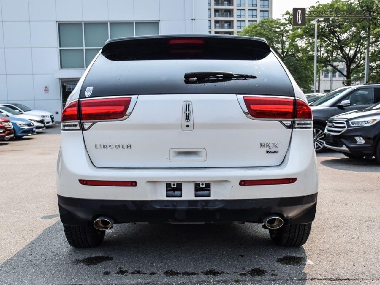 2013 Lincoln MKX Base-3