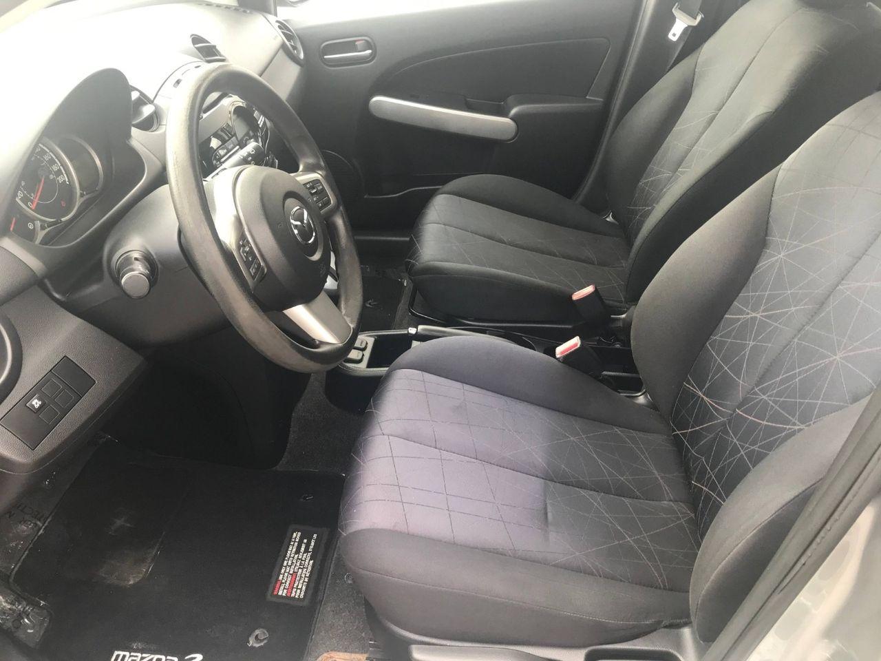 2013 Mazda Mazda2 -2