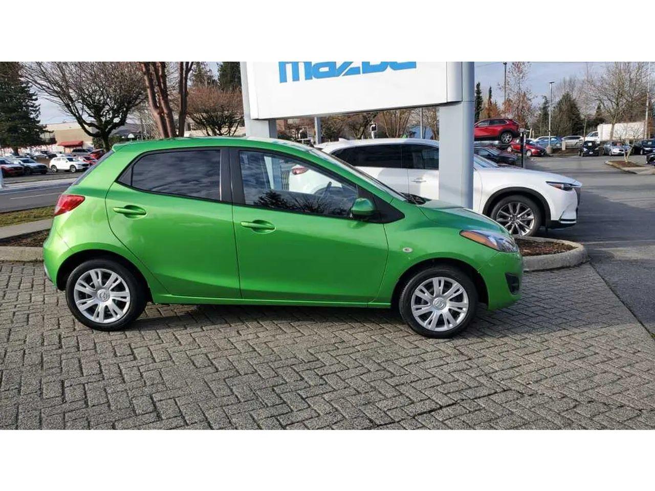 2013 Mazda Mazda2 GX-1