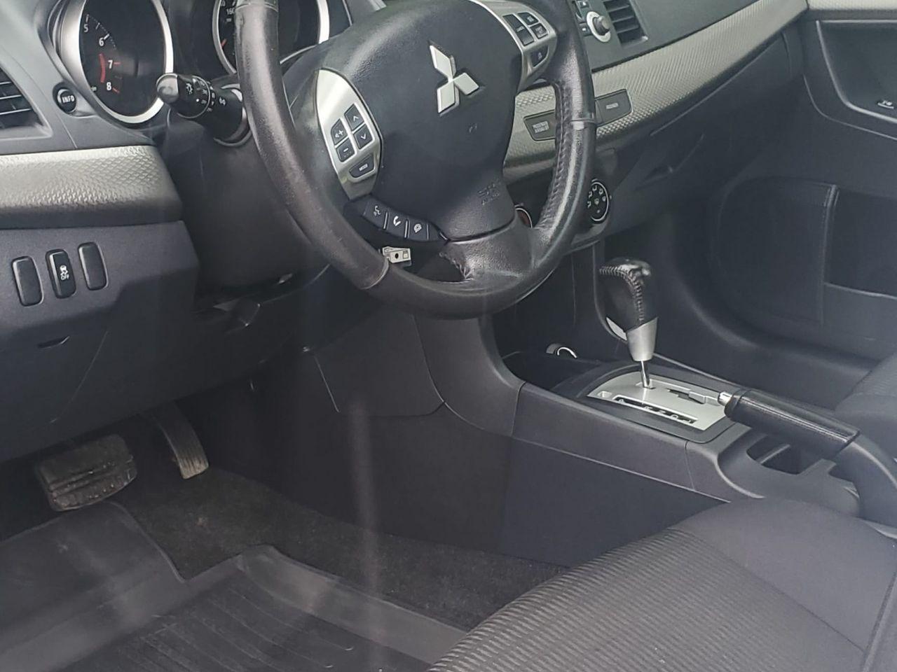 2013 Mitsubishi Lancer ES-1