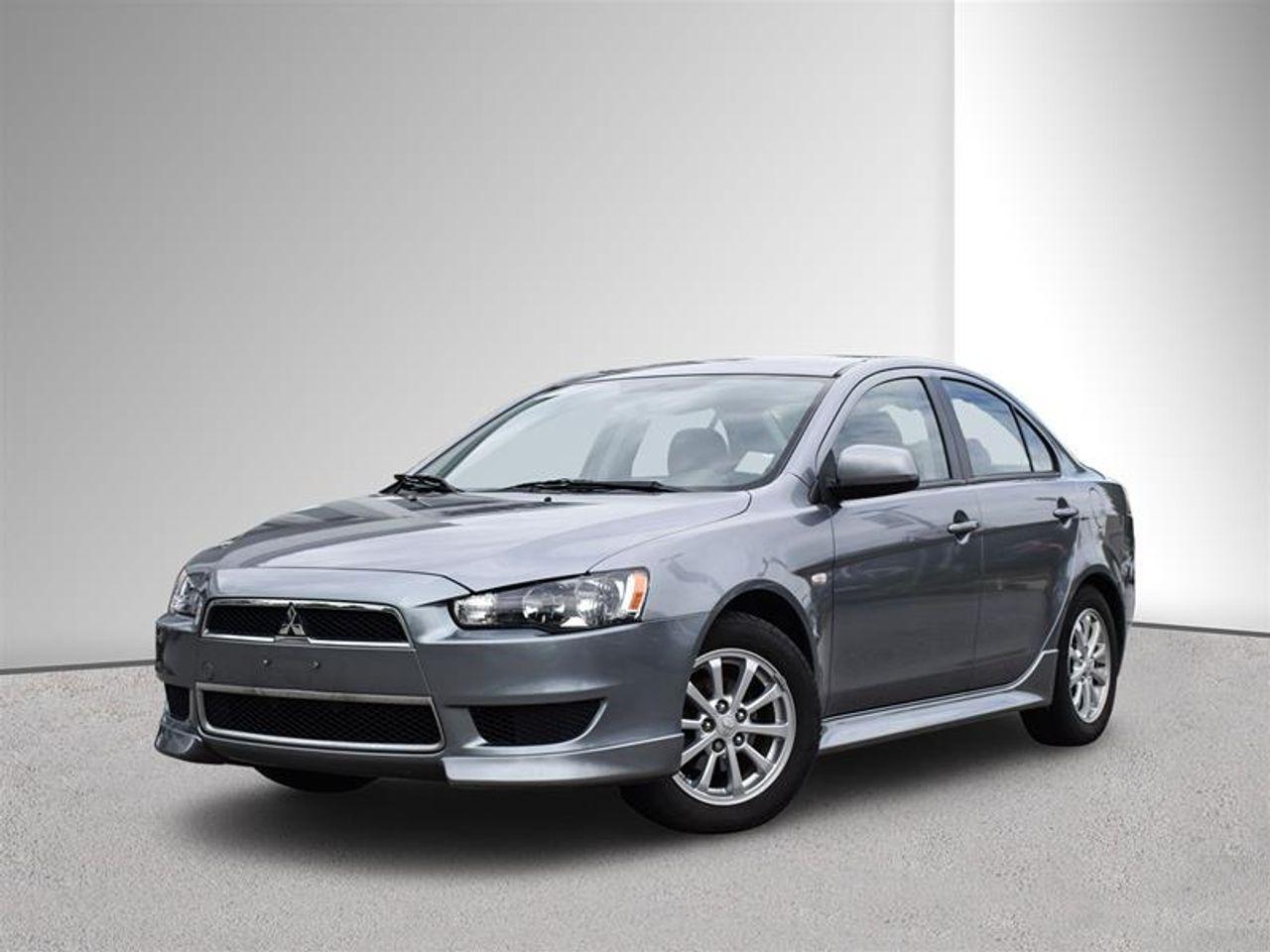 2013 Mitsubishi Lancer SE-0
