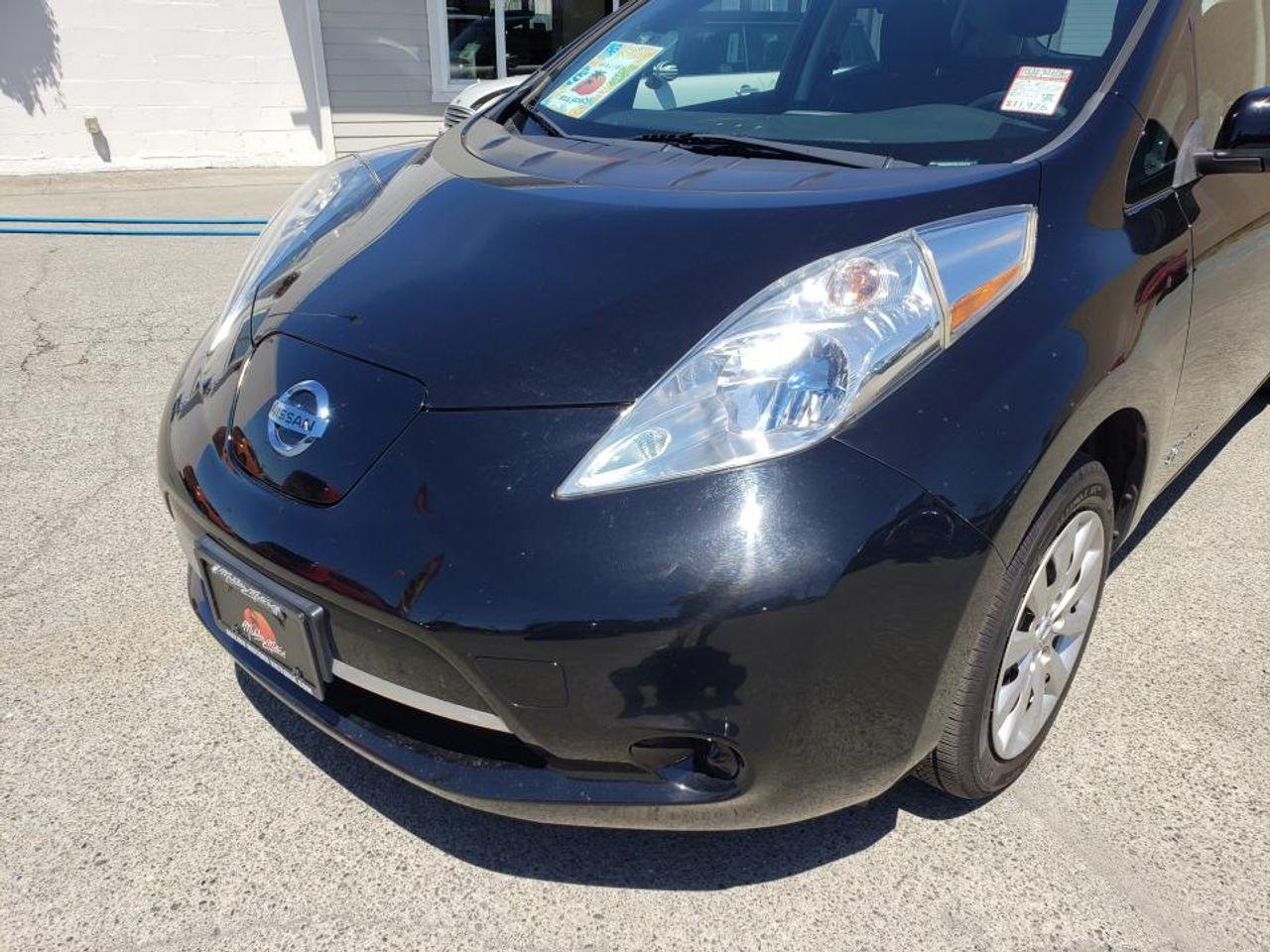 2013 Nissan LEAF S-4