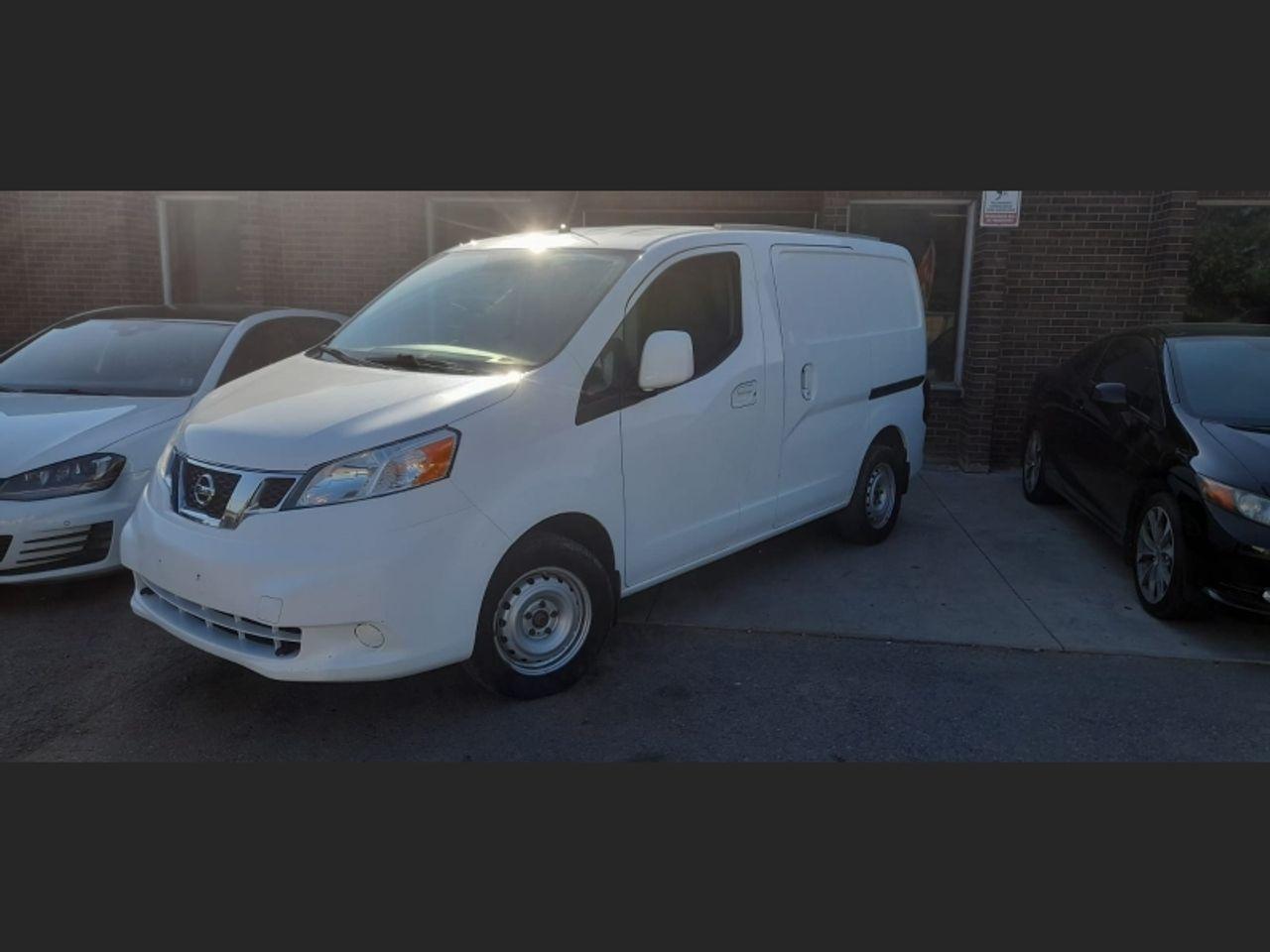 2013 Nissan NV200 SV-2