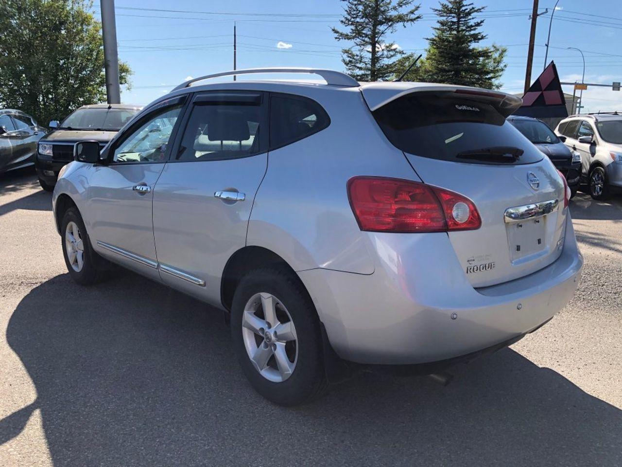 2013 Nissan Rogue S-3
