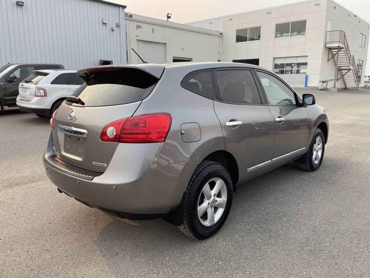 2013 Nissan Rogue SE-3