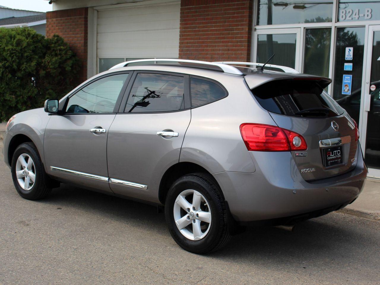 2013 Nissan Rogue S-1
