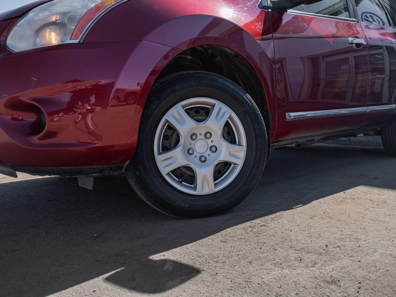 2013 Nissan Rogue S-4