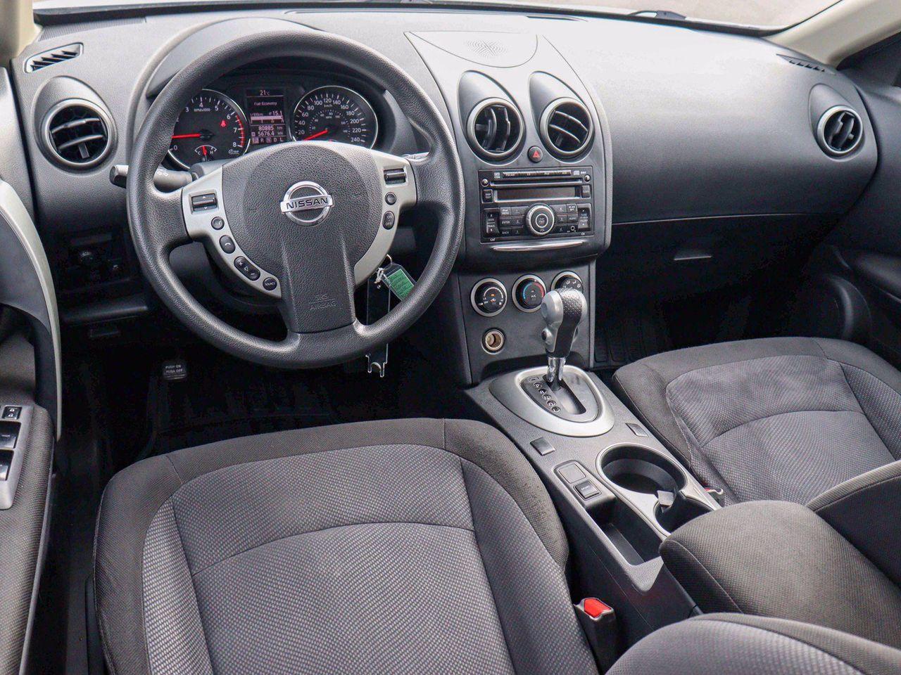 2013 Nissan Rogue S-1