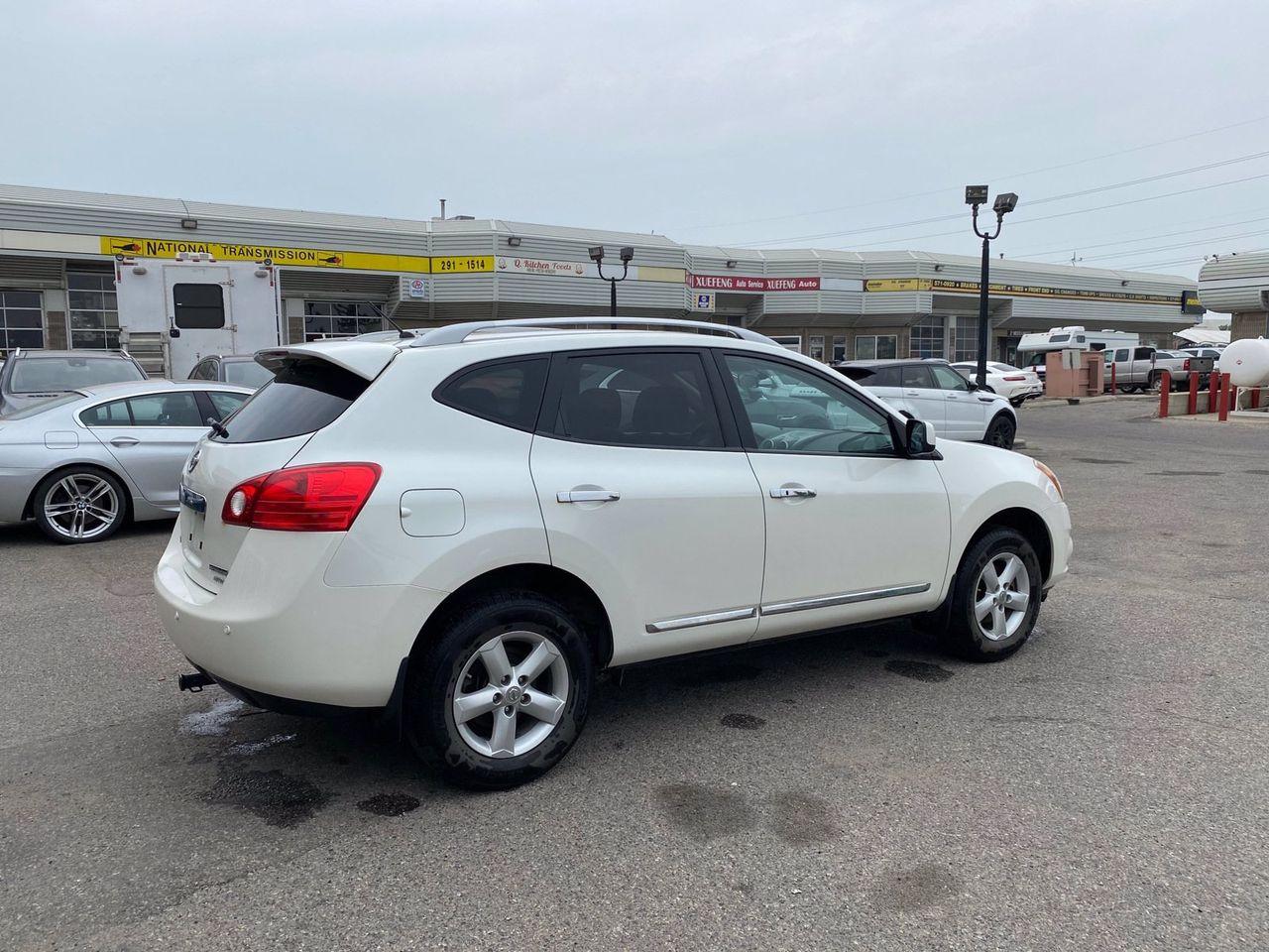 2013 Nissan Rogue S-4