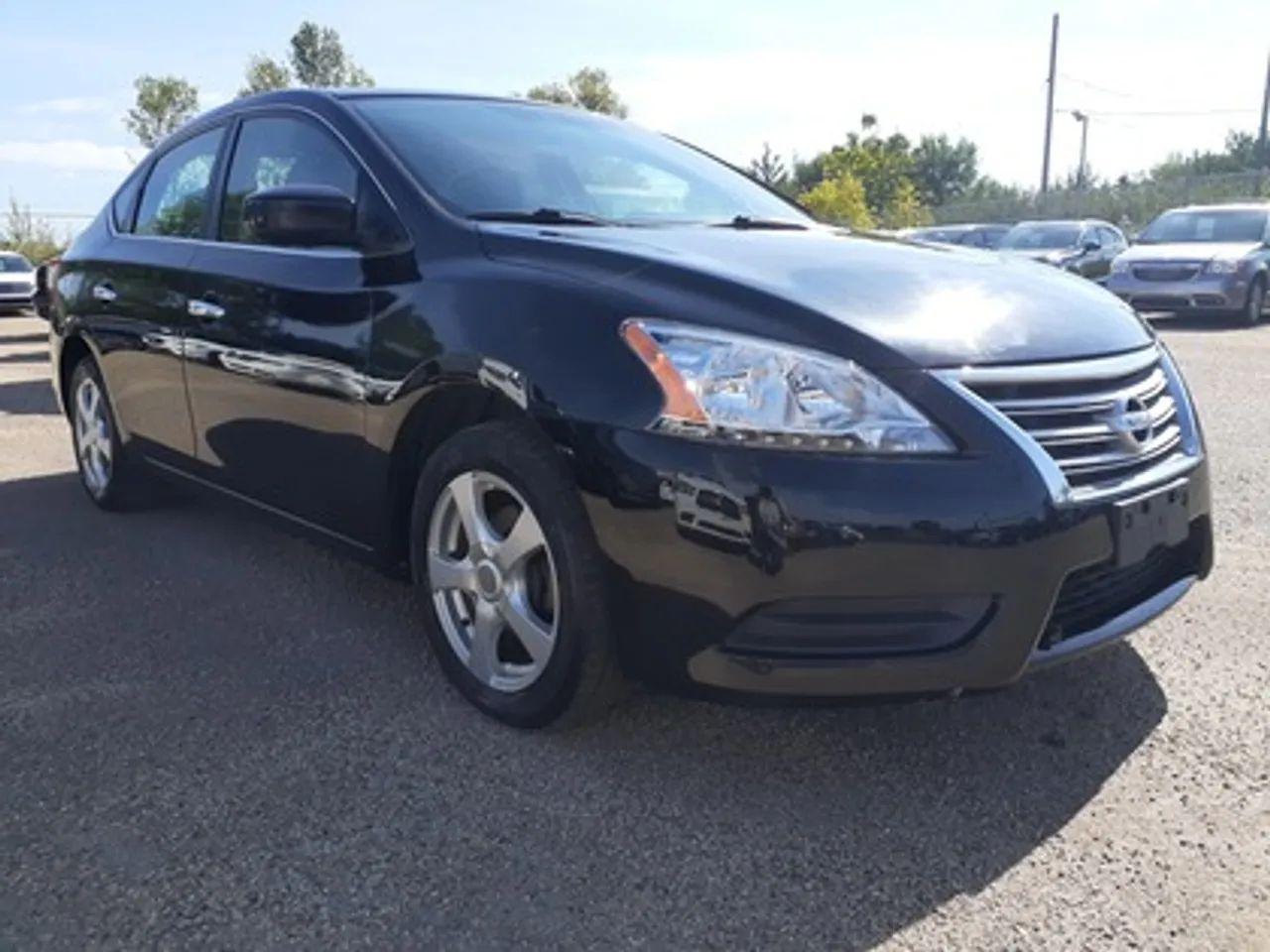 2013 Nissan Sentra S-2