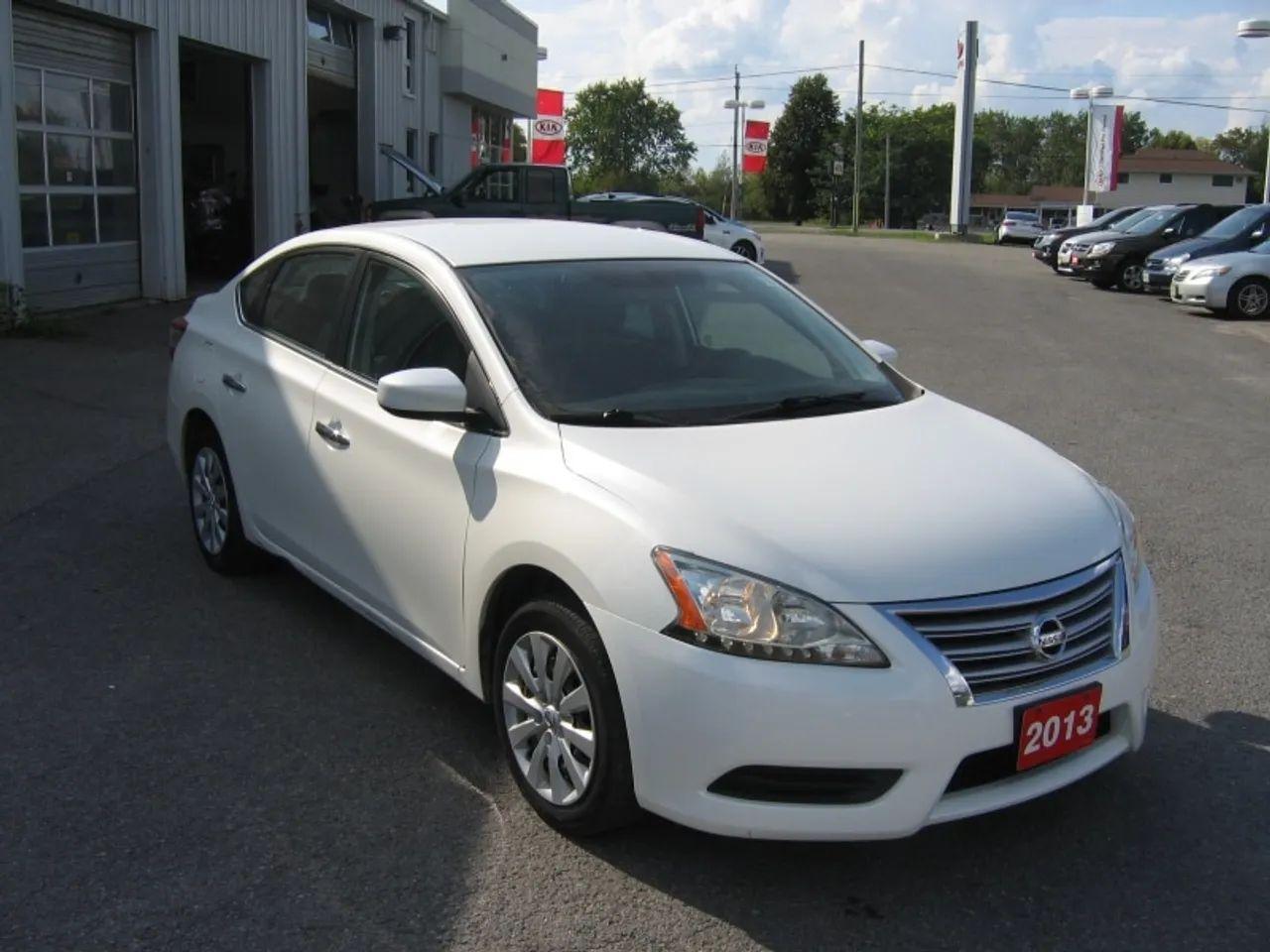 2013 Nissan Sentra S-2