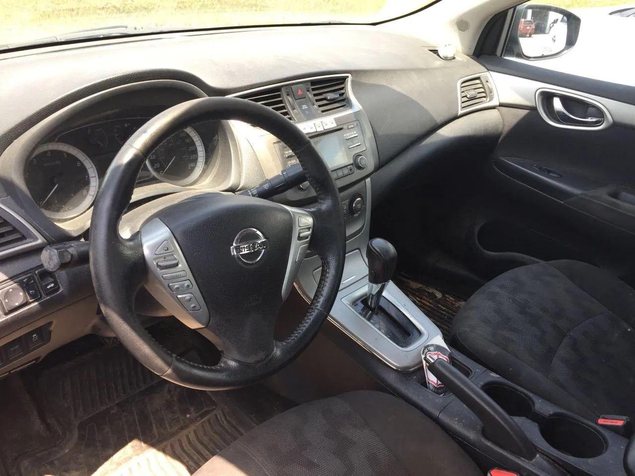 2013 Nissan Sentra S-2