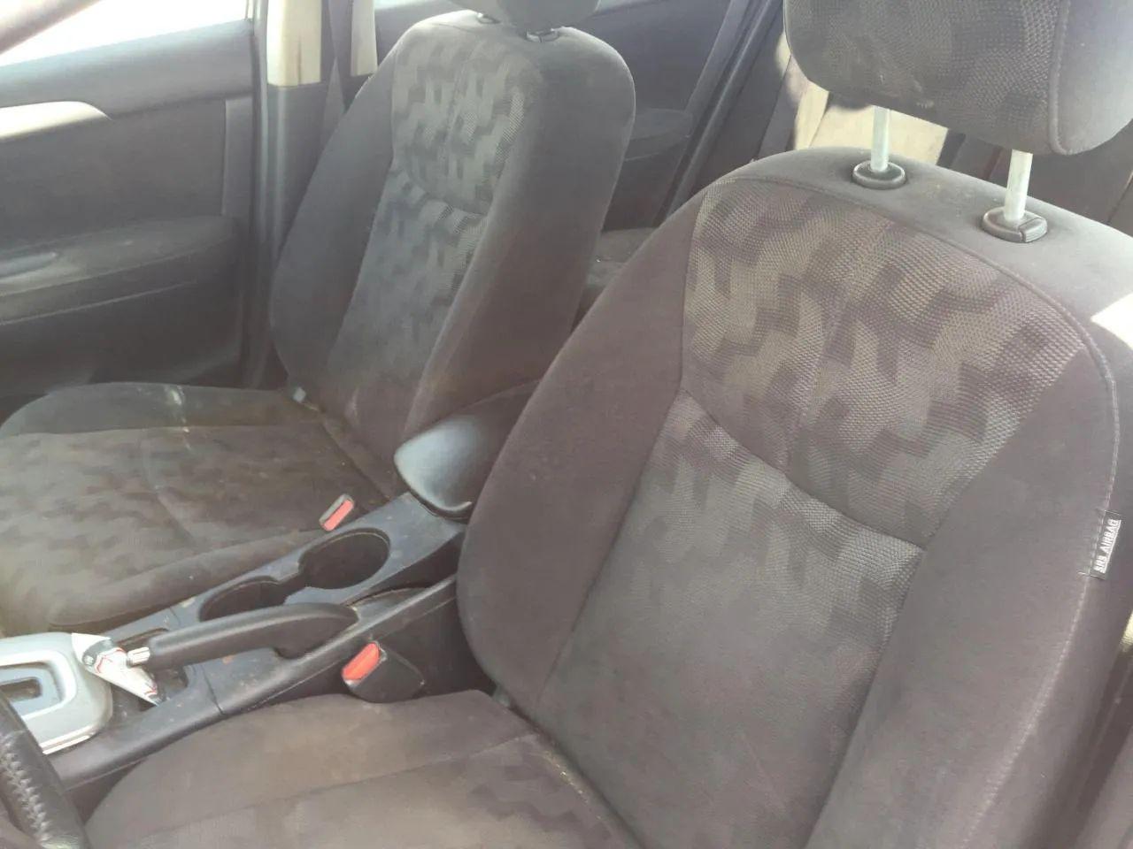 2013 Nissan Sentra S-3