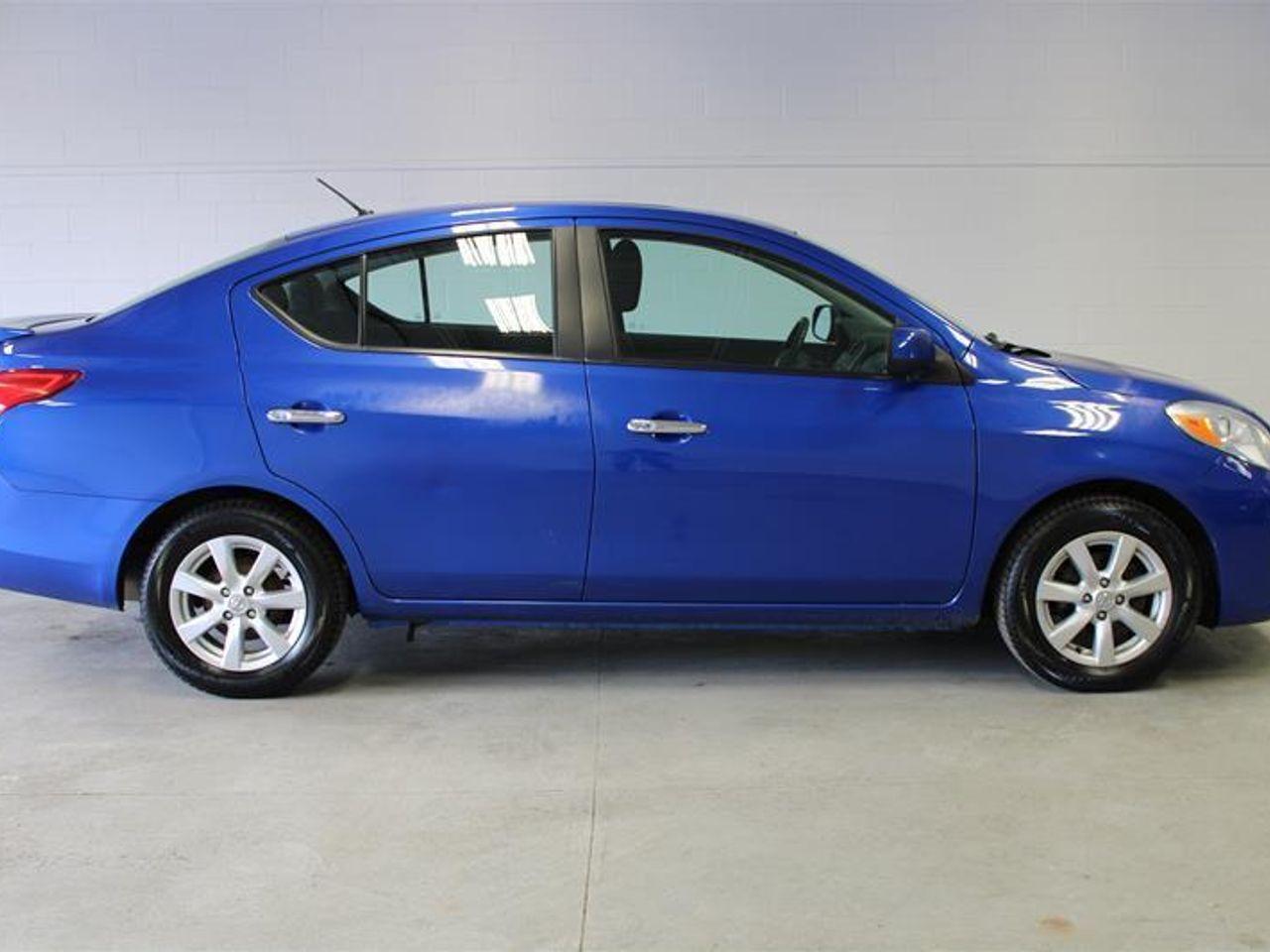 2013 Nissan Versa 1.6 SV-0