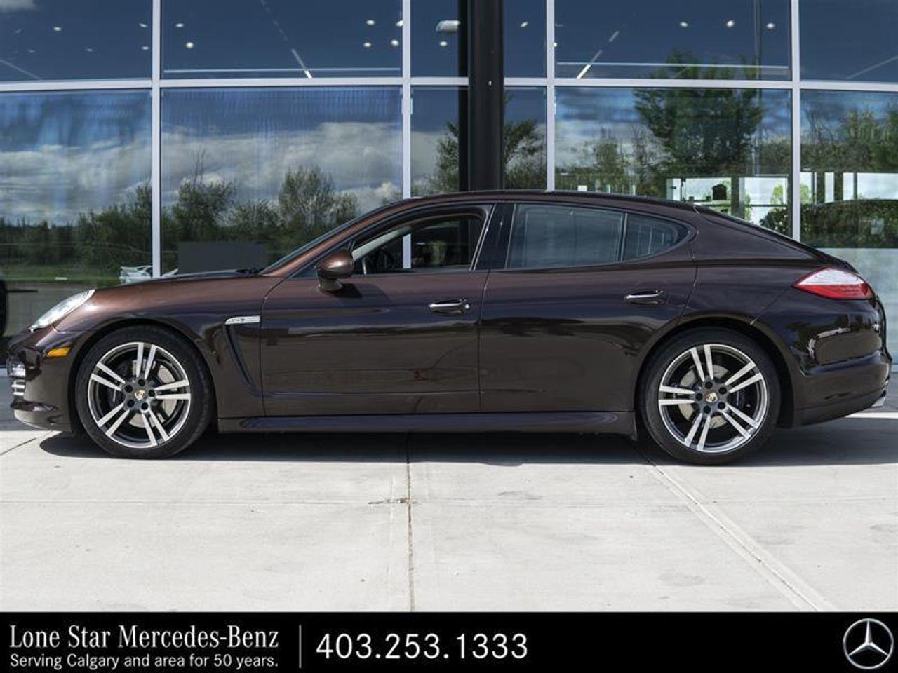 2013 Porsche Panamera 4-1