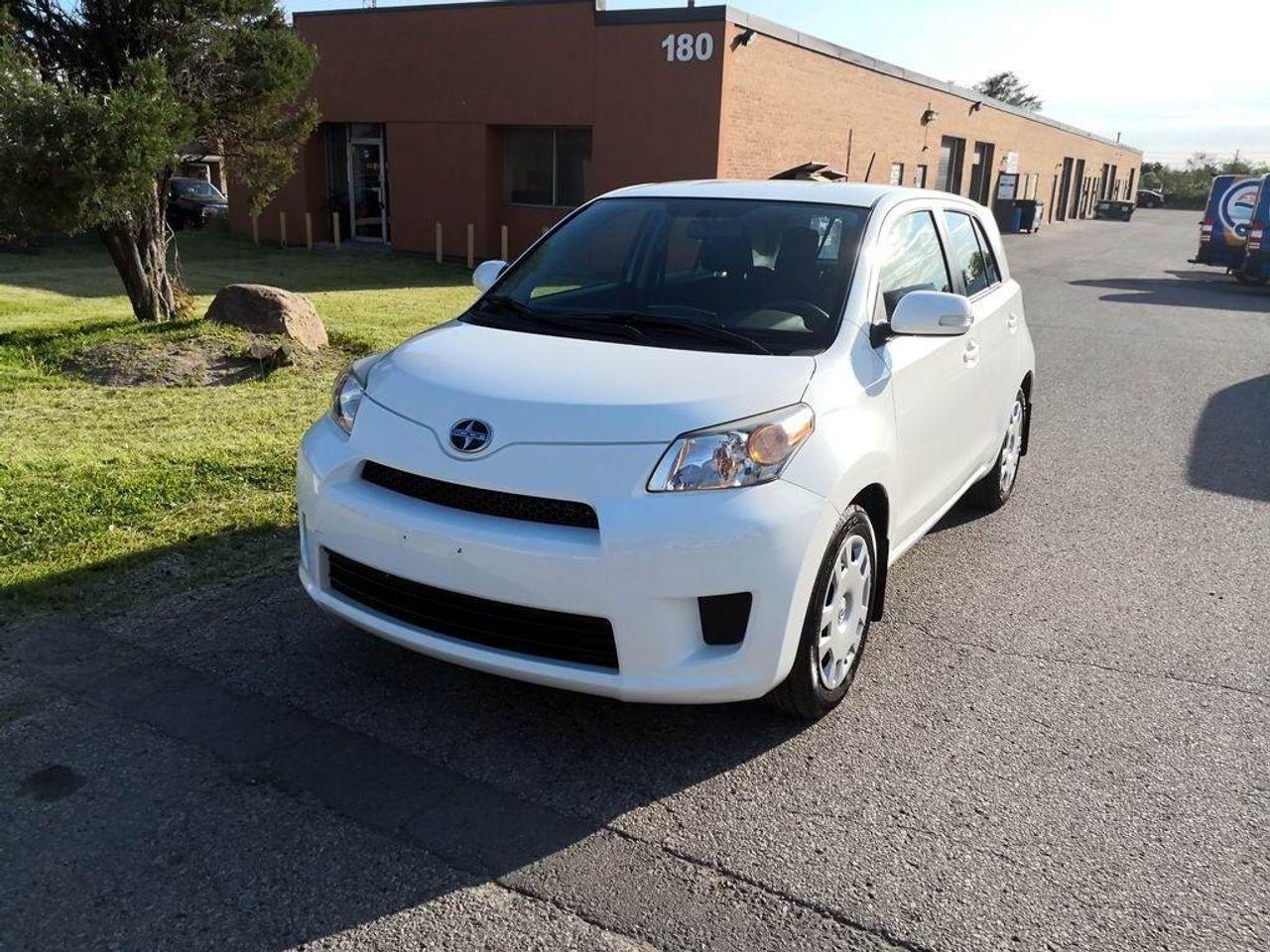 2013 Scion xD Base-0