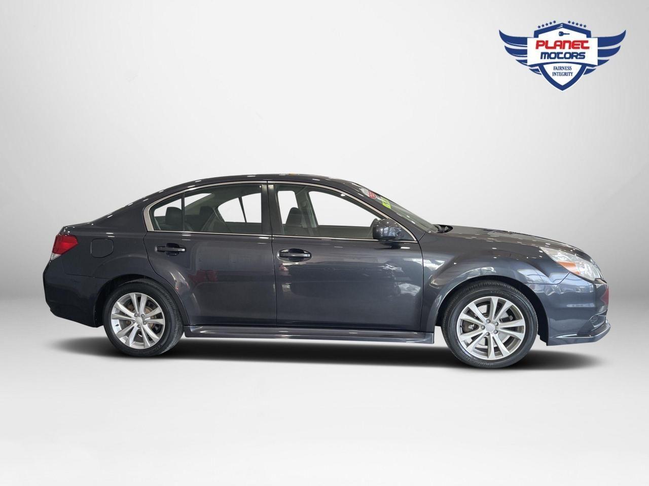 2013 Subaru Legacy Premium-0