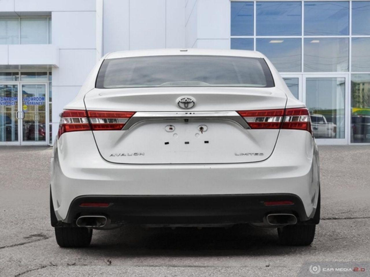 2013 Toyota Avalon XLE-4