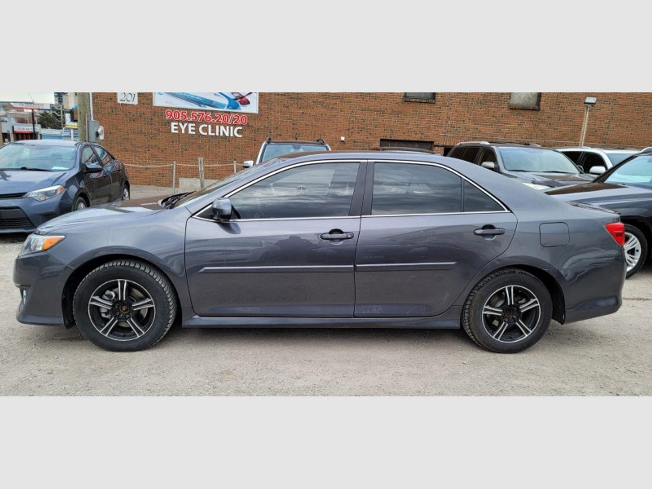 2013 Toyota Camry SE-4
