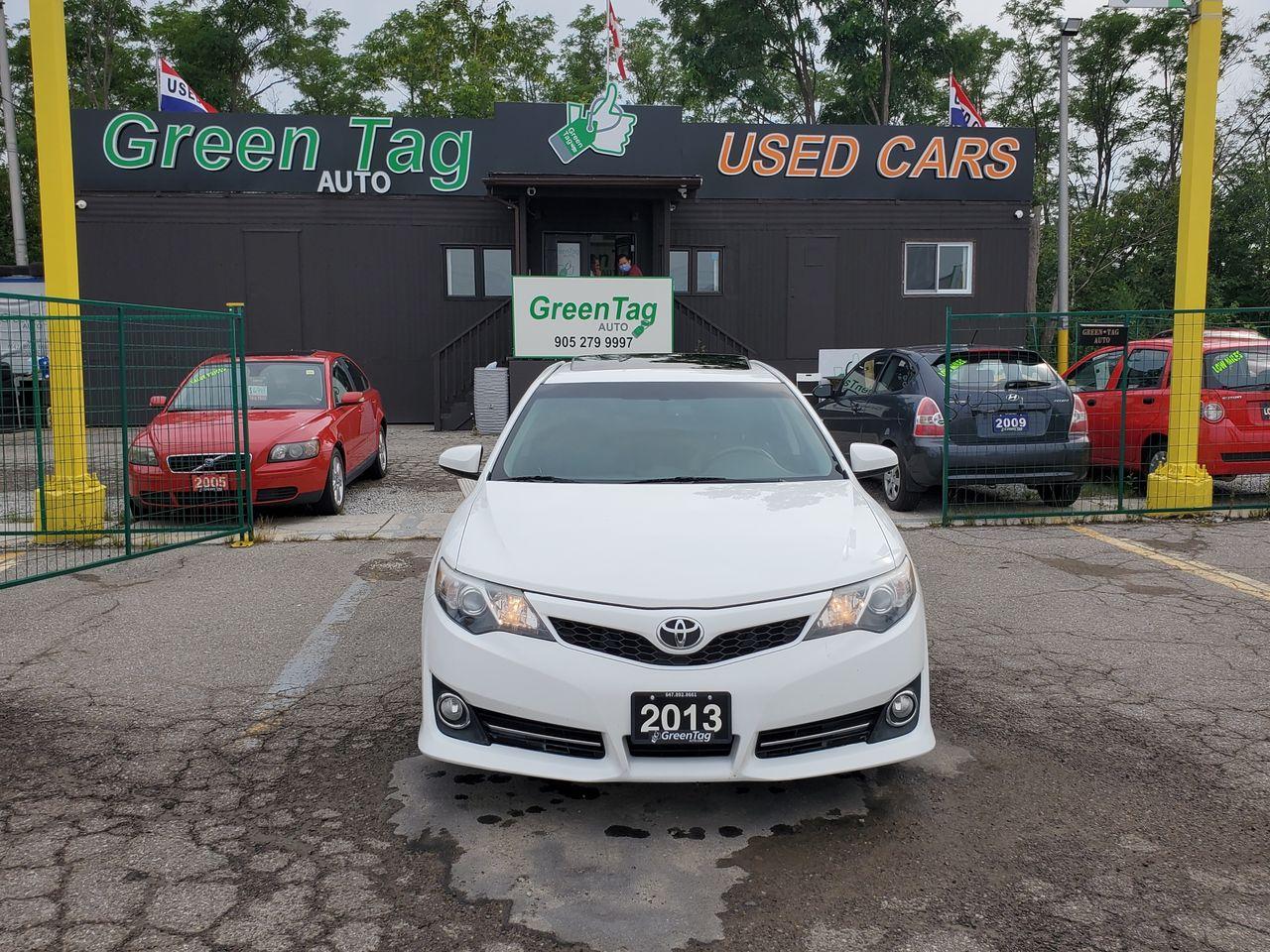 2013 Toyota Camry SE-1