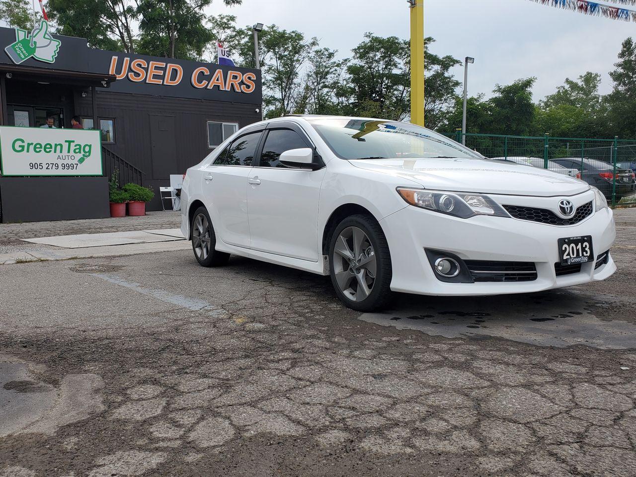 2013 Toyota Camry SE-2
