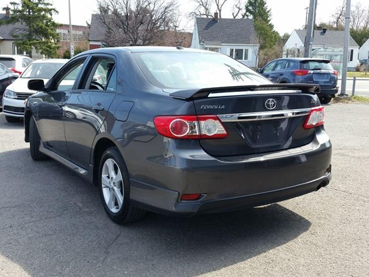 2013 Toyota Corolla Sport-2