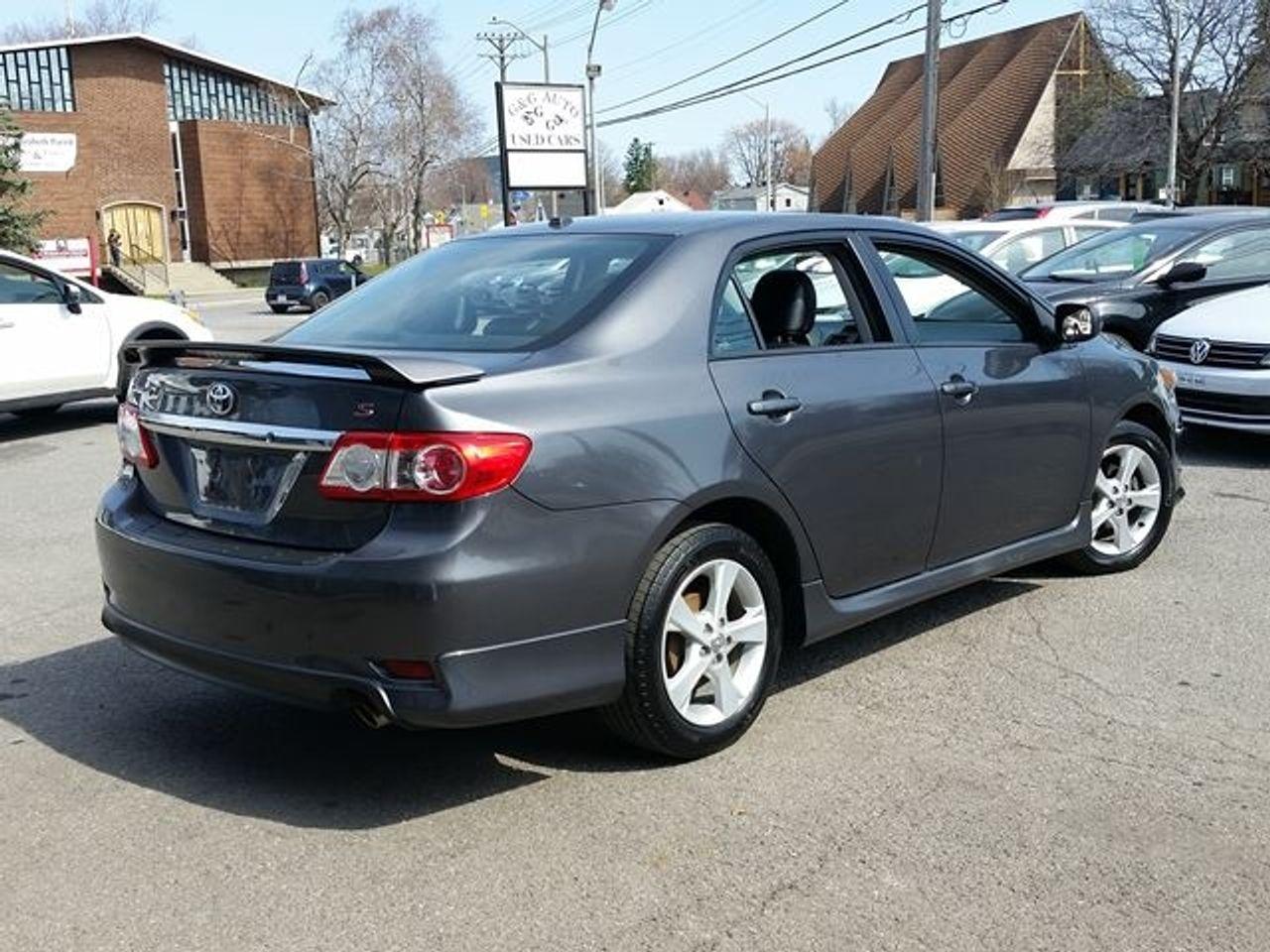 2013 Toyota Corolla Sport-4