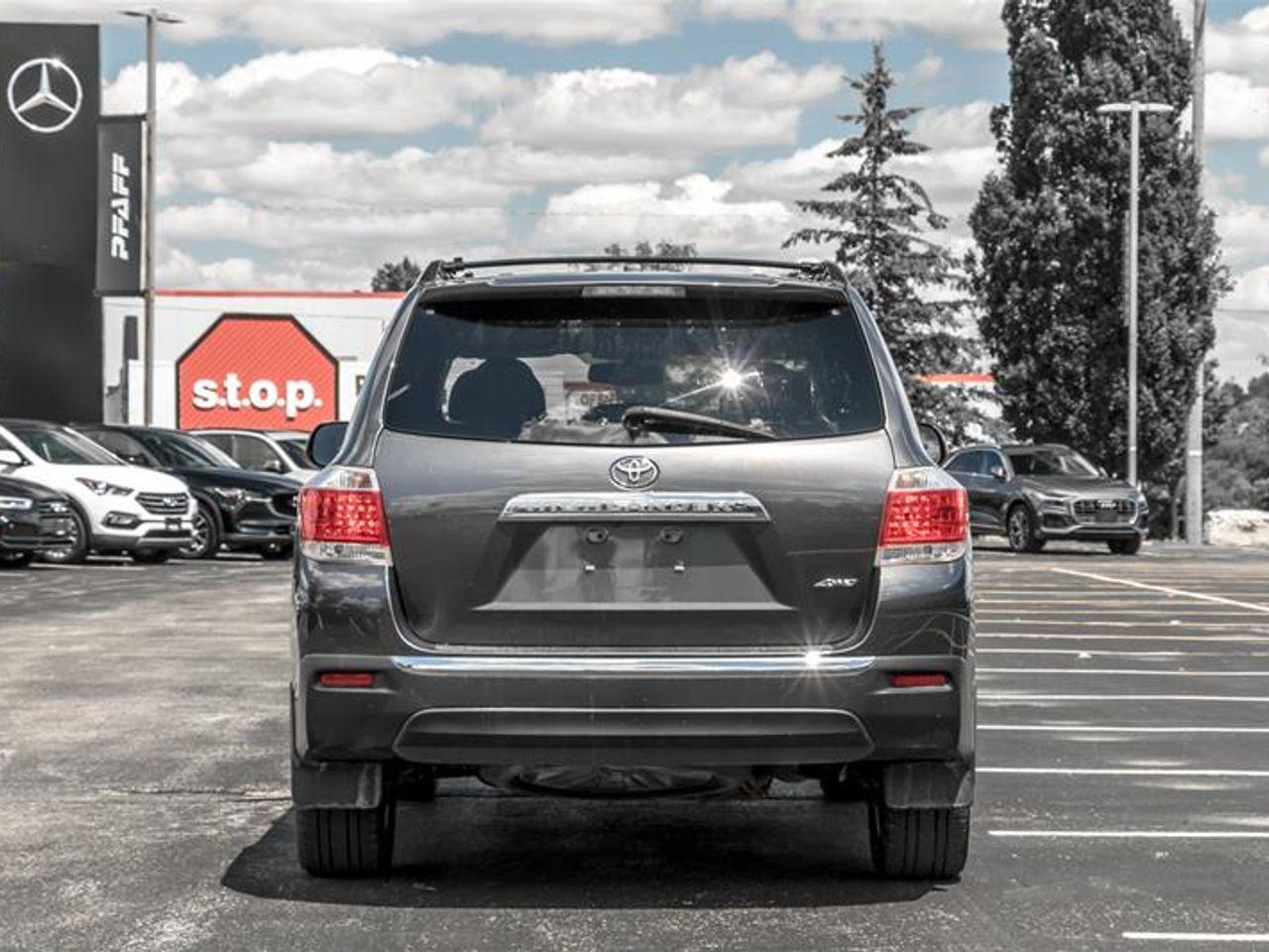 2013 Toyota Highlander SE-3