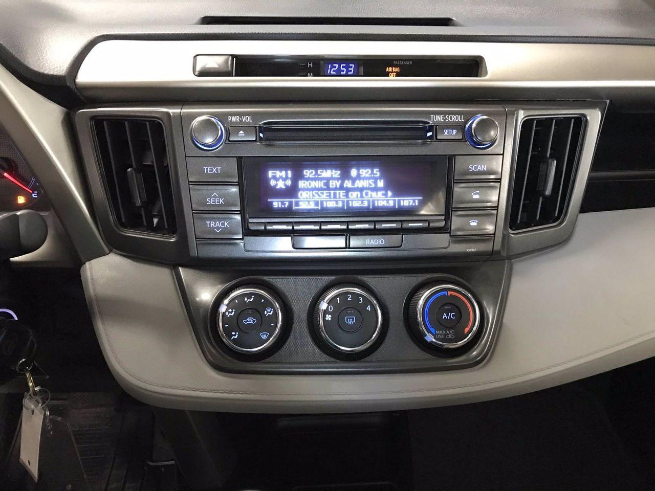 2013 Toyota RAV4 LE-4