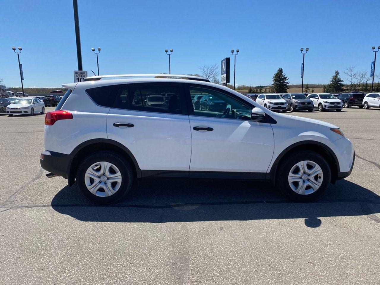 2013 Toyota RAV4 LE-3