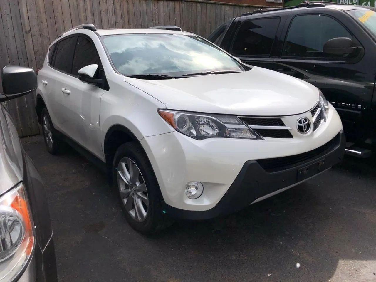 2013 Toyota RAV4 Limited-0