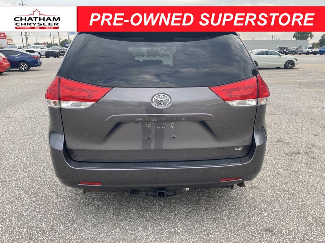 2013 Toyota Sienna LE-3