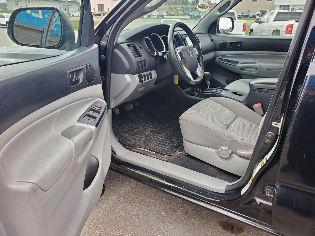 2013 Toyota Tacoma V6-3