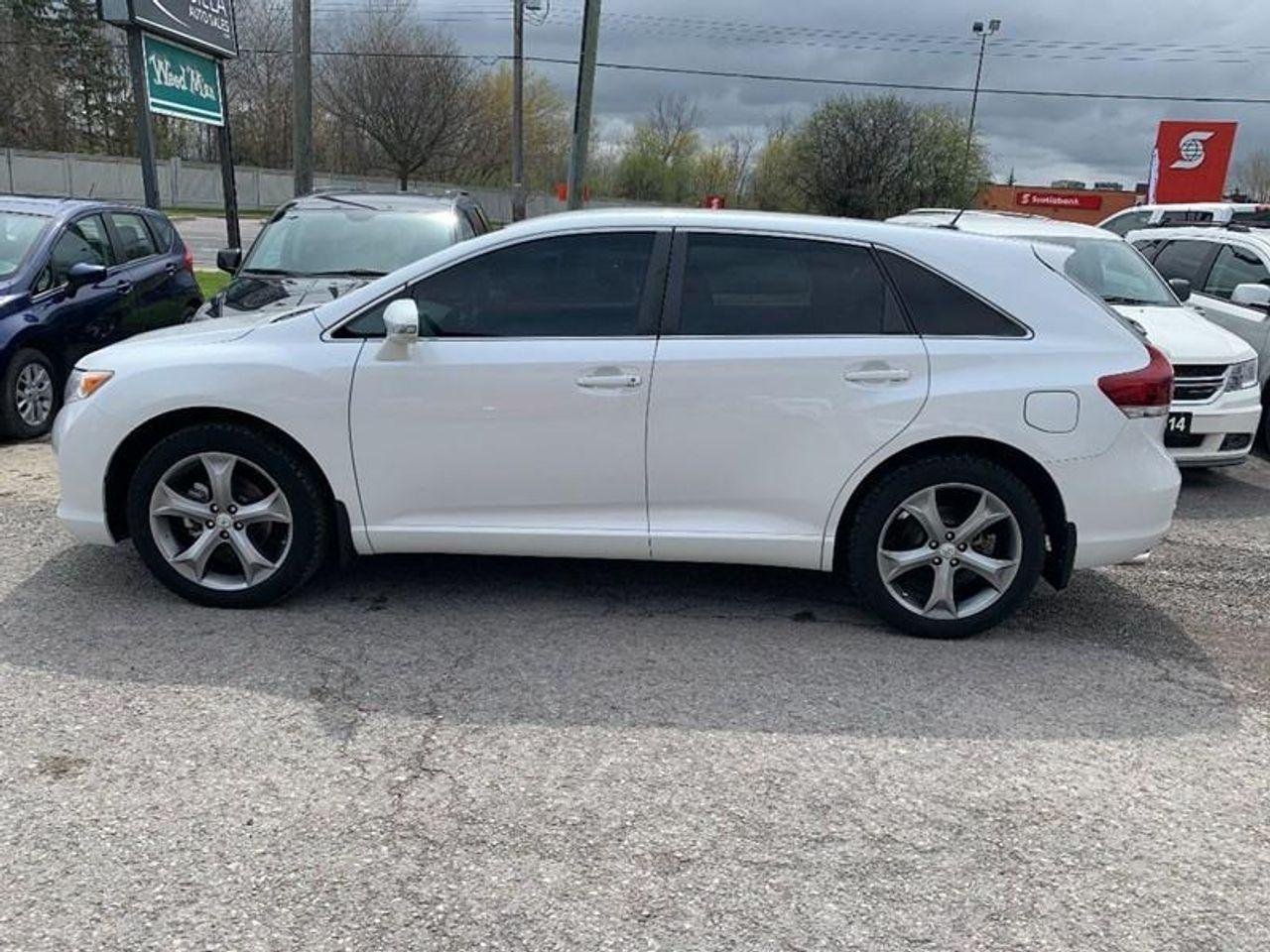 2013 Toyota Venza XLE-4